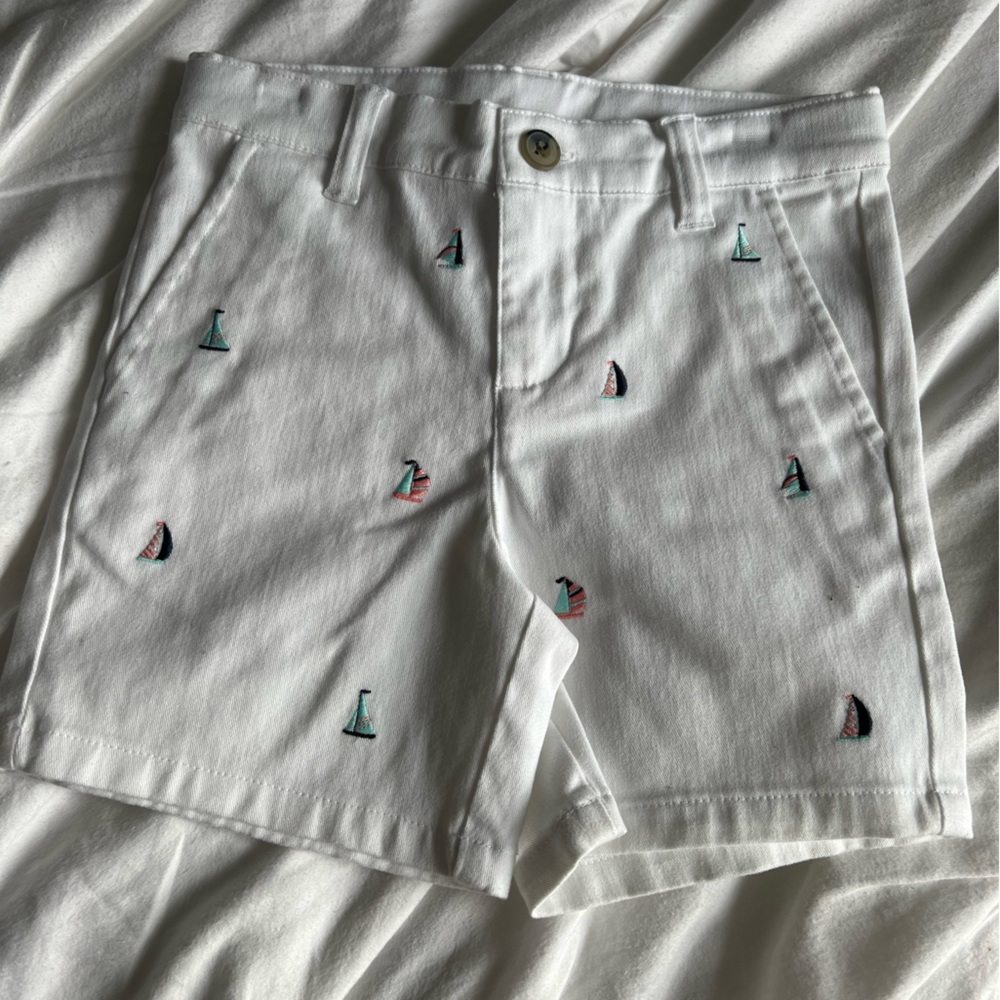 Janie and Jack sailboat shorts NWT